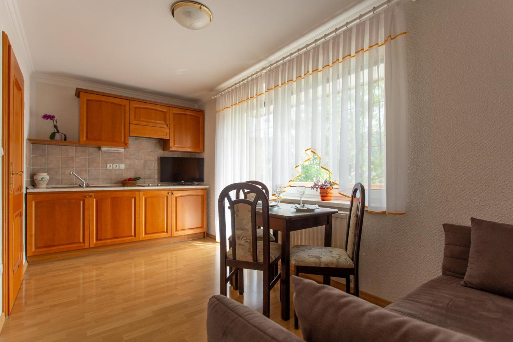 Hotel Gostisce Pri Dveh Petelinih à Bled Extérieur photo