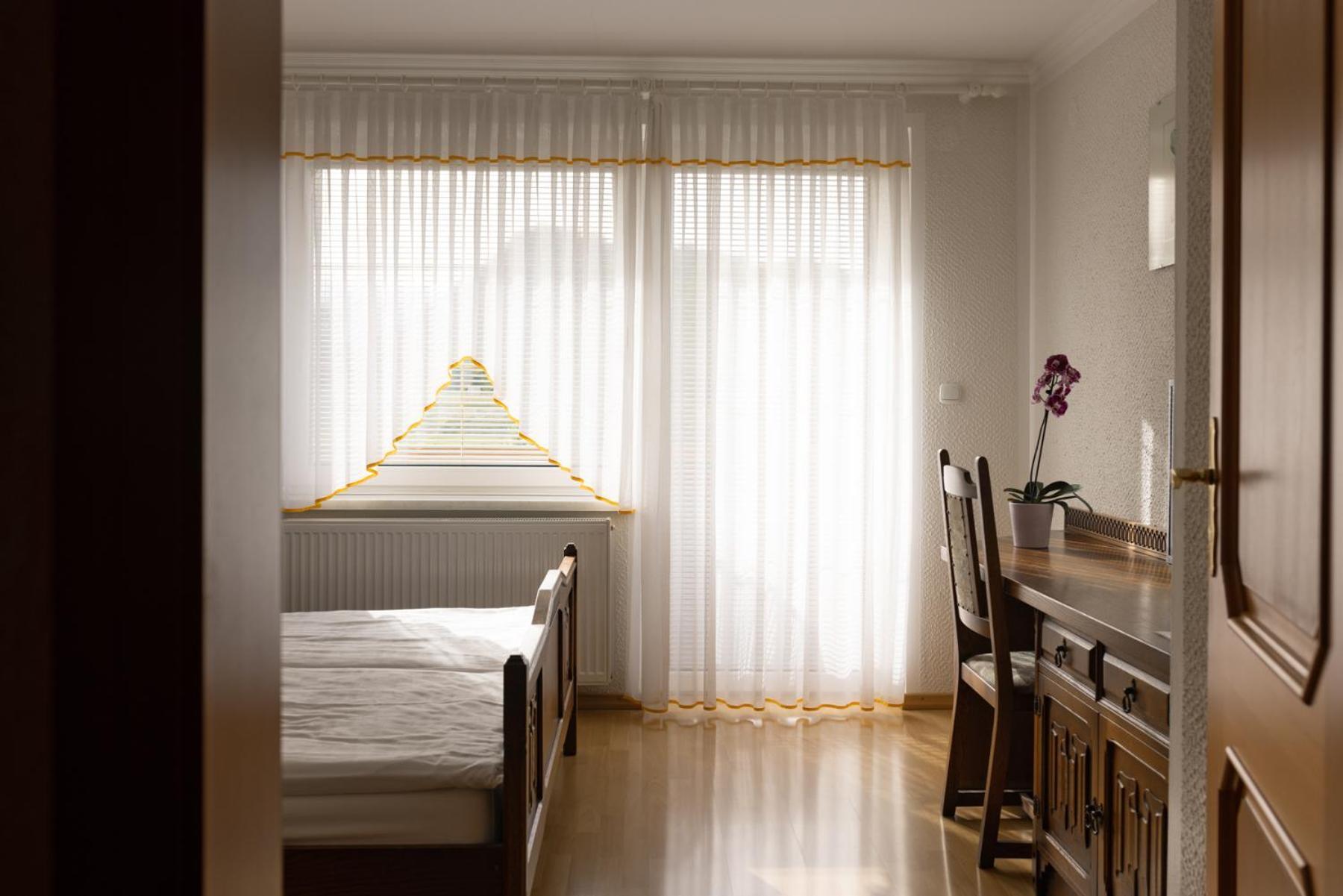 Hotel Gostisce Pri Dveh Petelinih à Bled Chambre photo